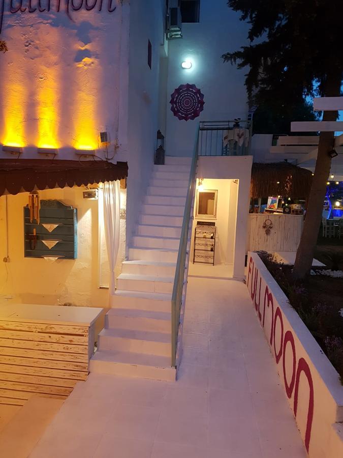 Fullmoon Rooms Cesme Çeşme Buitenkant foto
