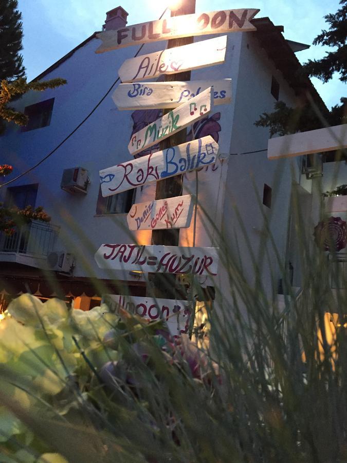 Fullmoon Rooms Cesme Çeşme Buitenkant foto