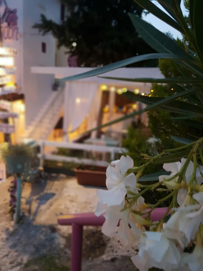 Fullmoon Rooms Cesme Çeşme Buitenkant foto