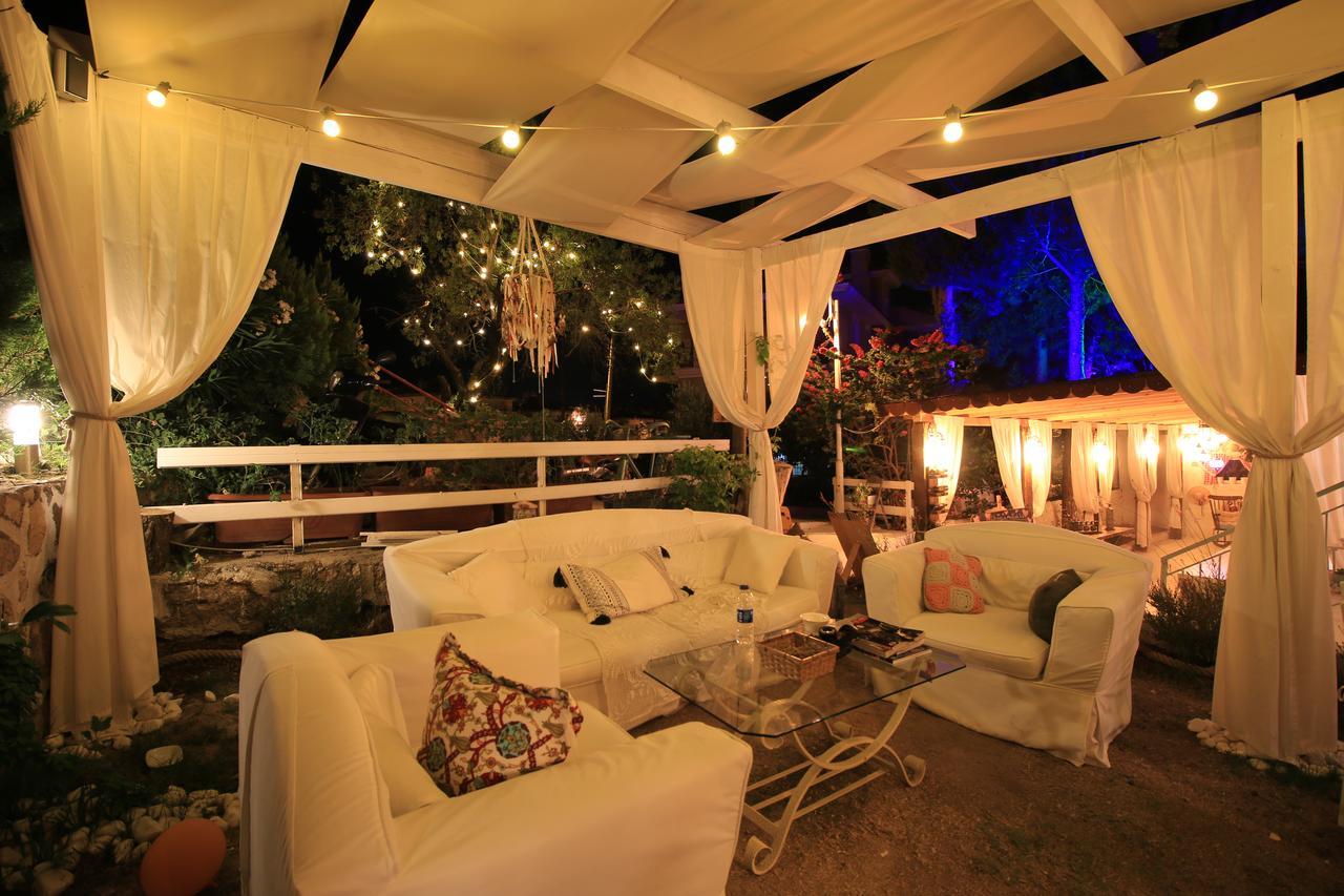 Fullmoon Rooms Cesme Çeşme Buitenkant foto